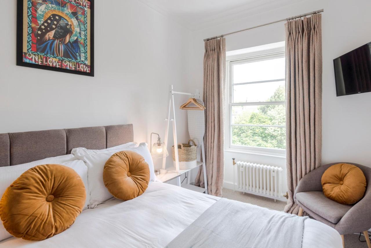 4 Berkeley Square I Your Apartment Bristol Exterior photo