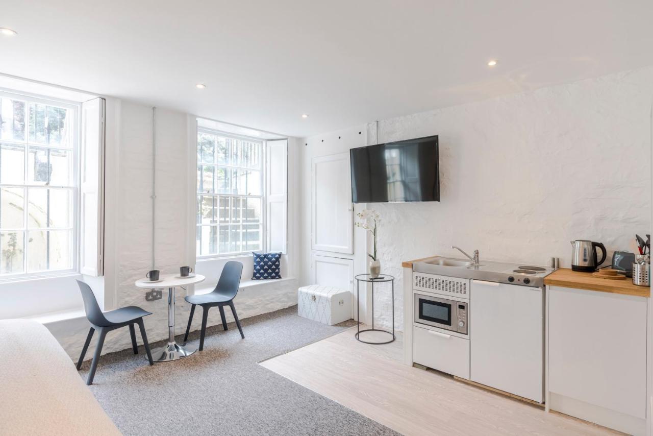 4 Berkeley Square I Your Apartment Bristol Exterior photo