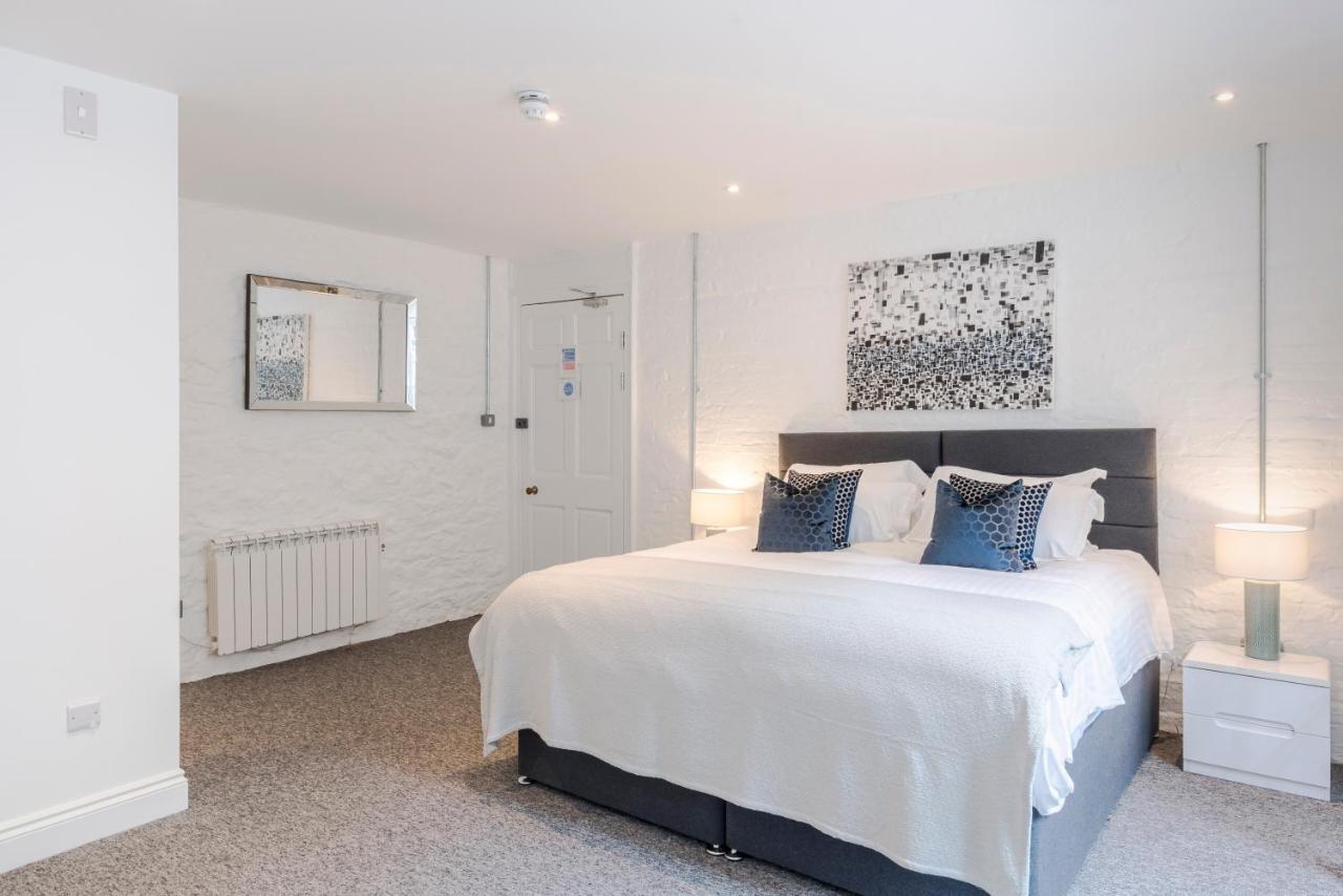 4 Berkeley Square I Your Apartment Bristol Exterior photo